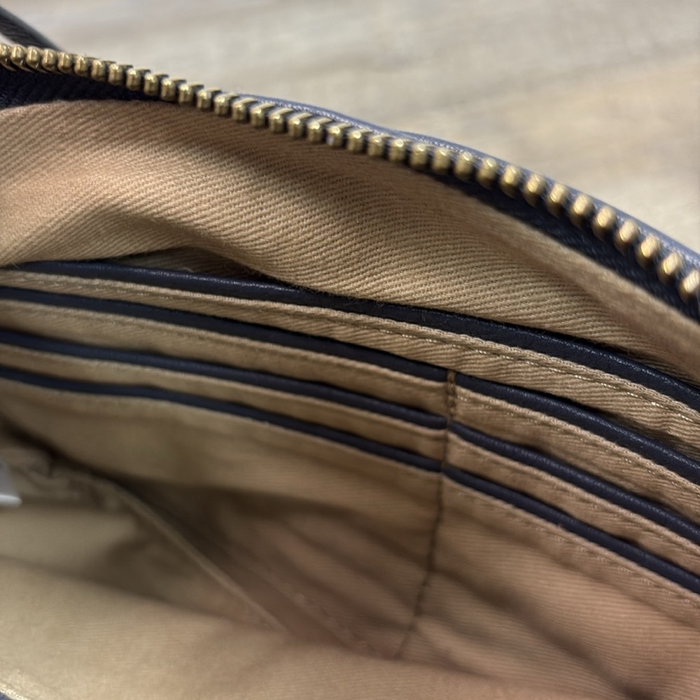 HOBO Waver Leather Wristlet Wallet Clutch -Navy Blue - Picture 9 of 11